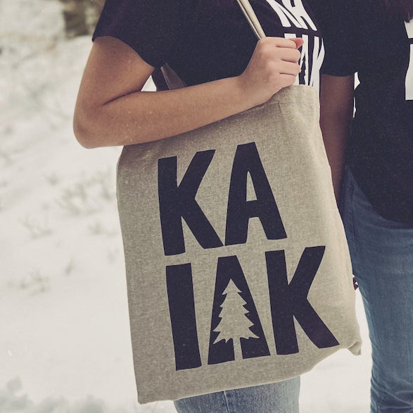 Kaiak Tote Bag